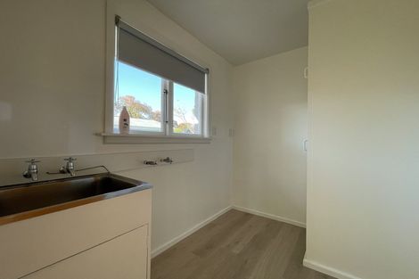 Photo of property in 31 Grahams Road, Ilam, Christchurch, 8041