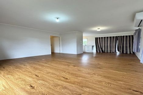 Photo of property in 22 Olive Crescent, Papatoetoe, Auckland, 2025
