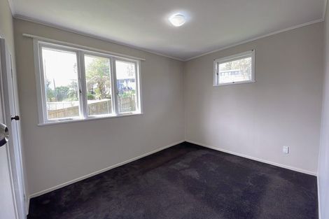 Photo of property in 63 Bond Crescent, Forrest Hill, Auckland, 0620