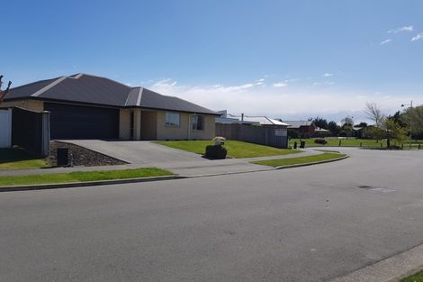 Photo of property in 5 Teagarden Close, Mairehau, Christchurch, 8052