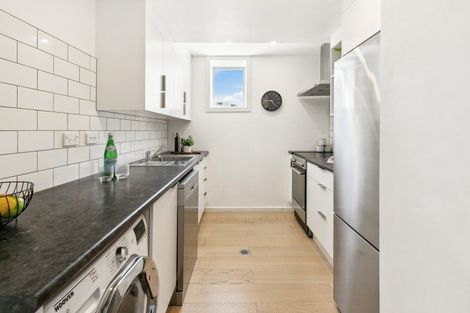 Photo of property in Quantum On Thorndon Quay, 6/163e Thorndon Quay, Pipitea, Wellington, 6011