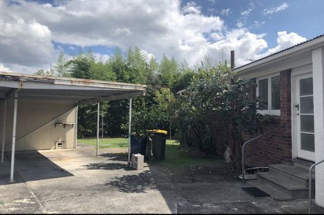 Photo of property in 82 Flanshaw Road, Te Atatu South, Auckland, 0610