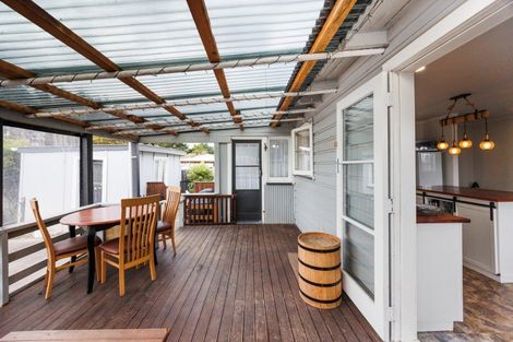 Photo of property in 27 Punga Street, Tangimoana, 4822