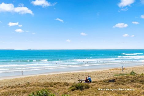 Photo of property in 56a Pitau Road, Mount Maunganui, 3116