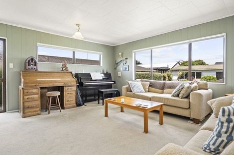 Photo of property in 67 Taylor Street, Cambridge, 3434