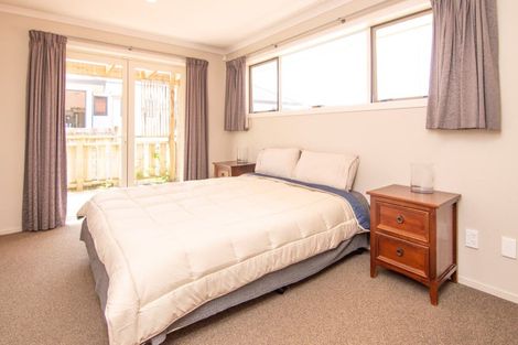 Photo of property in 9 Ruapehu Drive, Fitzherbert, Palmerston North, 4410