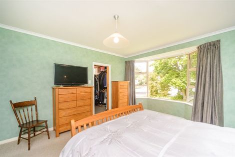 Photo of property in 7 Athlone Place, Hokowhitu, Palmerston North, 4410