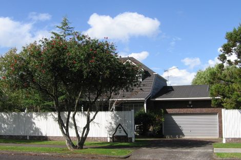 Photo of property in 69 Meadway, Sunnyhills, Auckland, 2010