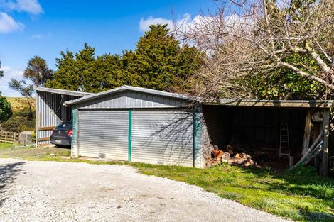 Photo of property in 330 Franklin Road, Paparoa, 0571