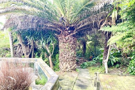 Photo of property in 473 East Coast Road, Murrays Bay, Auckland, 0630