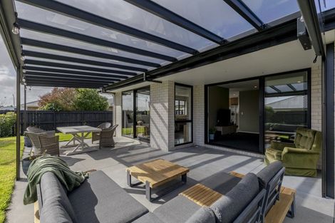 Photo of property in 4a James Drive, Bell Block, New Plymouth, 4312