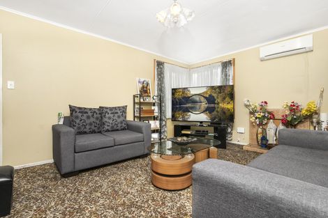 Photo of property in 92 Tennessee Avenue, Mangere East, Auckland, 2024