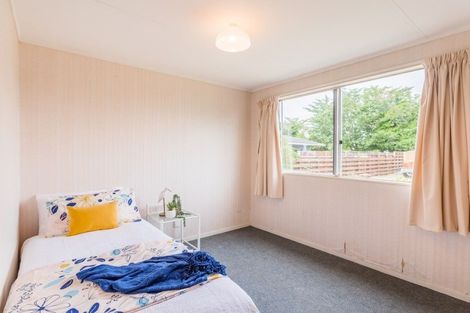 Photo of property in 9 Cypress Grove, Paraparaumu, 5032