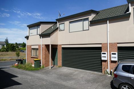 Photo of property in 15/1 Melview Place, New Lynn, Auckland, 0600