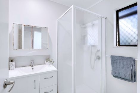 Photo of property in 3 Kenney Crescent, Fairfield, Hamilton, 3214