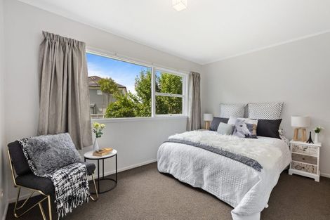 Photo of property in 3/133 Shakespeare Road, Milford, Auckland, 0620