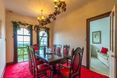 Photo of property in 35 Tawini Road, Titirangi, Auckland, 0604