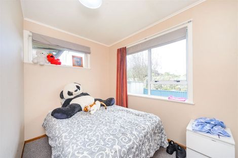 Photo of property in 5 Tararua Terrace, Cloverlea, Palmerston North, 4412
