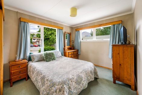 Photo of property in 22 Russell Street, Wanaka, 9305