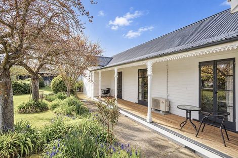 Photo of property in 15 Montrose Street, Waiau, 7332