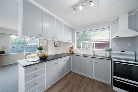 Photo of property in 4 Tyndall Street, Waiwhetu, Lower Hutt, 5010