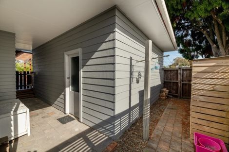 Photo of property in 37a Queen Road, Bellevue, Tauranga, 3110