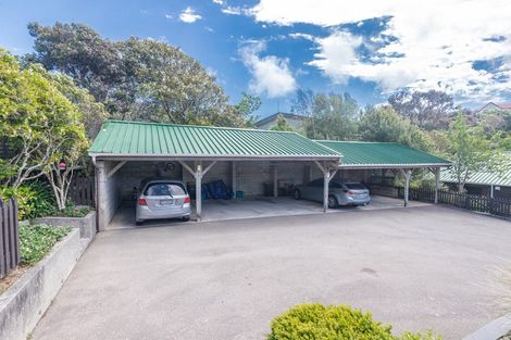 Photo of property in The Triangle, 10/33 Halswater Drive, Churton Park, Wellington, 6037