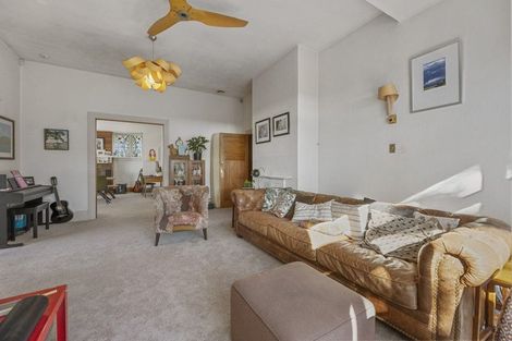 Photo of property in 20 Hargest Crescent, Saint Kilda, Dunedin, 9012