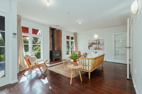 Photo of property in 162 Victoria Avenue, Hokowhitu, Palmerston North, 4410