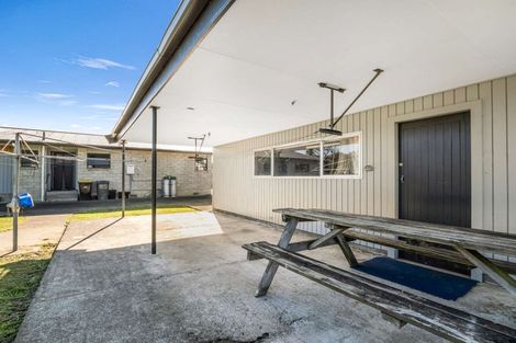 Photo of property in 1 Mathew Street, Dannevirke, 4930