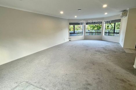 Photo of property in 24a Fruitvale Road, New Lynn, Auckland, 0600