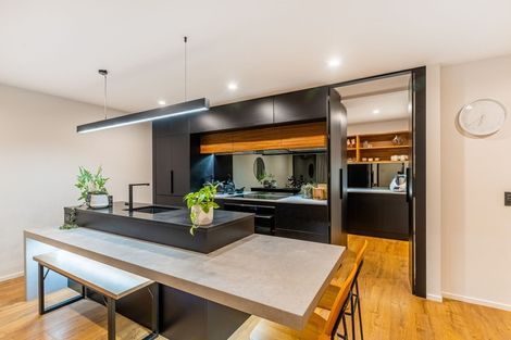 Photo of property in 76 Tennis Court Road, Raumati South, Paraparaumu, 5032