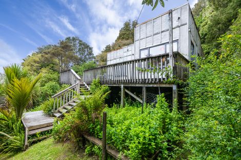 Photo of property in 187 Victory Road, Laingholm, Auckland, 0604