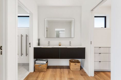 Photo of property in 306b Beverley Terrace, Whangamata, 3620