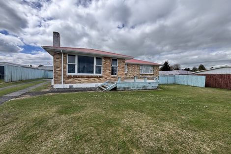 Photo of property in 11 Puriri Place, Tokoroa, 3420