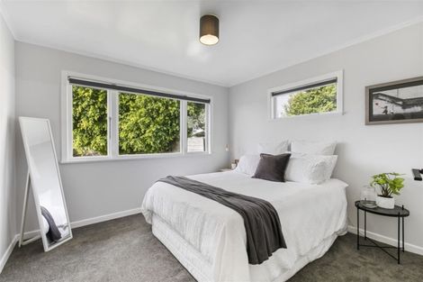 Photo of property in 1/18 Verbena Road, Birkdale, Auckland, 0626