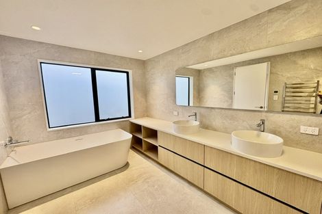 Photo of property in 23 Kerekin Drive, Oteha, Auckland, 0632