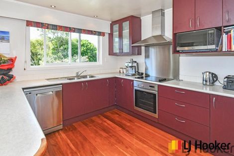 Photo of property in 26 Rothery Road, Hillpark, Auckland, 2102