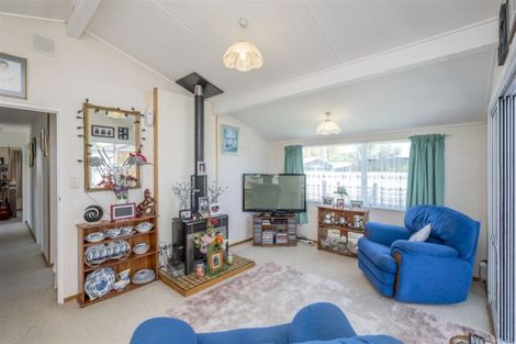 Photo of property in 32a Rimu Street, Levin, 5510