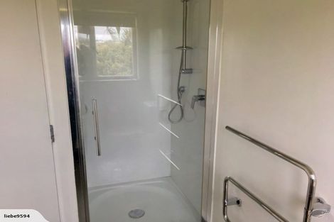 Photo of property in 2 Wyoming Avenue, Murrays Bay, Auckland, 0630