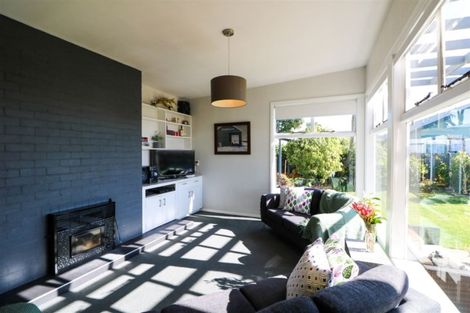 Photo of property in 2 Paignton Street, West End, Timaru, 7910