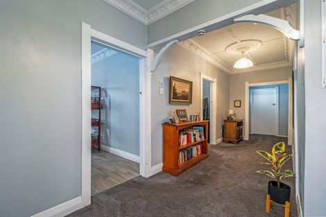 Photo of property in 51 Burns Avenue, Takaro, Palmerston North, 4412