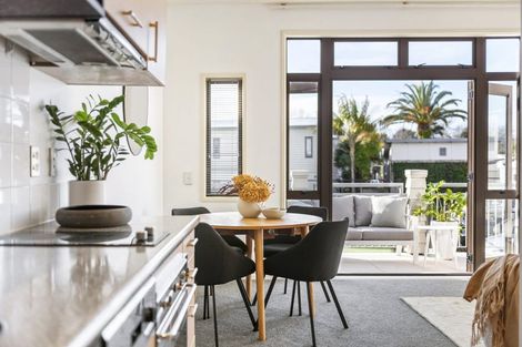 Photo of property in The Grange, 36/92 Bush Road, Albany, Auckland, 0632