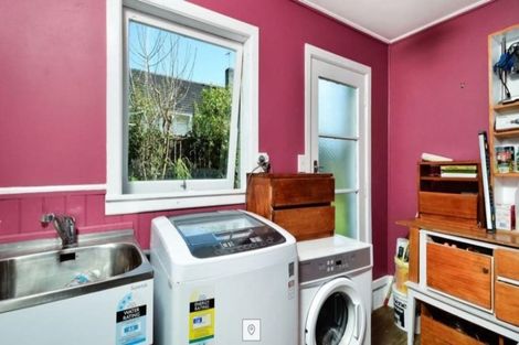 Photo of property in 1/13 Otakau Road, Milford, Auckland, 0620