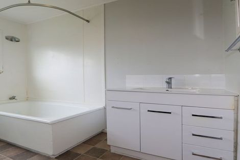 Photo of property in 4/707 Avenue Road East, Parkvale, Hastings, 4122