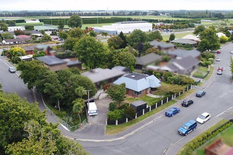 Photo of property in 1 Roblyn Place, Lincoln, 7608