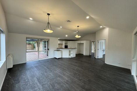 Photo of property in 1 Kestrel Place, Woolston, Christchurch, 8023