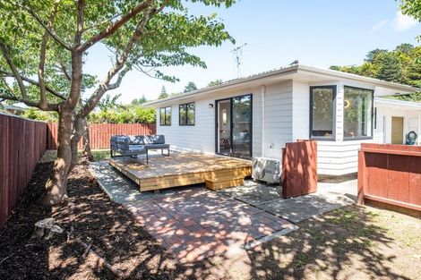 Photo of property in 2/14 Nathan Street, Tawa, Wellington, 5028
