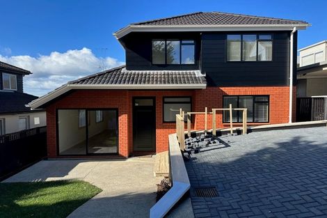 Photo of property in 25a Quebec Road, Milford, Auckland, 0620