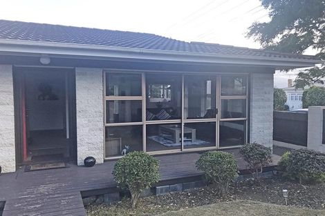 Photo of property in 1/47 Moana Avenue, Onehunga, Auckland, 1061
